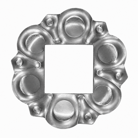 Przejdź do produktu Maskownica ze stali kwiatek 40x40 mm